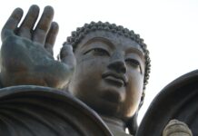 iPhone 6 Plus non piace ai monaci buddisti iPhone 6 Plus non piace ai monaci buddisti