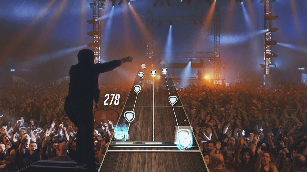 Guitar Hero torna in vita, anche su iOS con chitarra dedicata