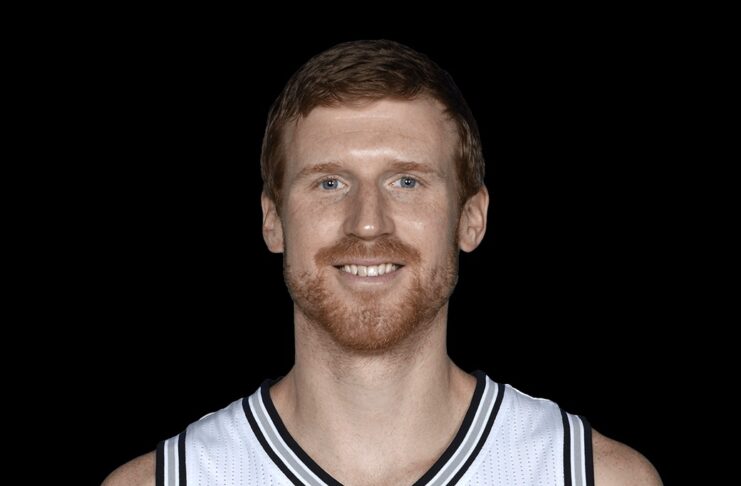 Cestista NBA: «iPhone mi ha fatto venire il gomito del tennista»