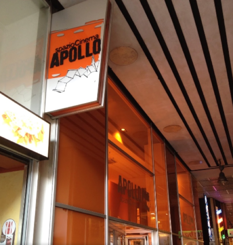 apple store centro milano cinema apollo