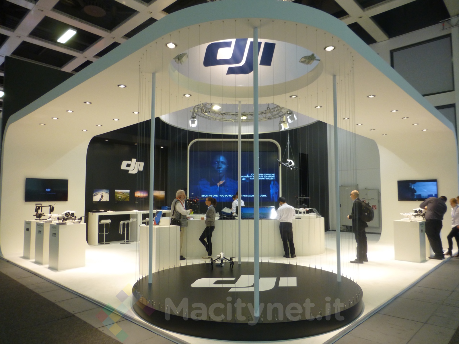 dji ifa stand 2015 1600