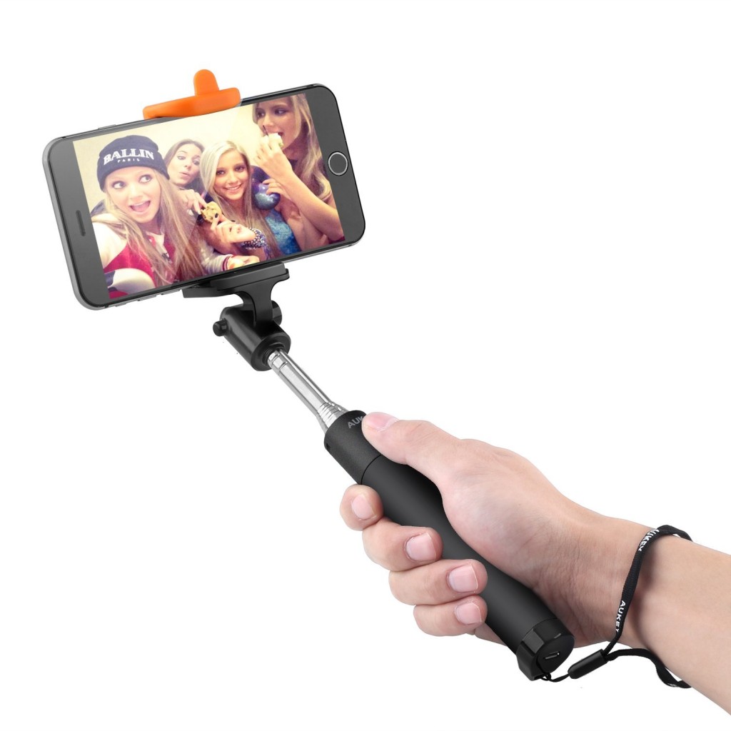 Aukey Handled Selfie Stick Wireless