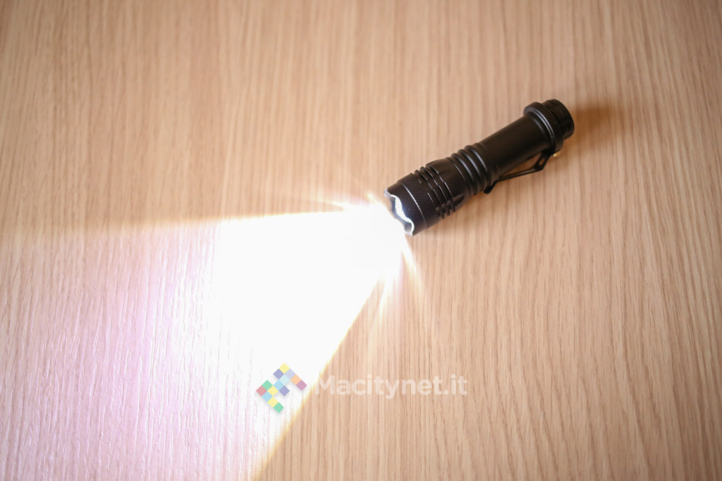 Recensione OxyLED MD22