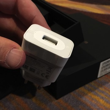 Unboxing di Huawei Mate 8