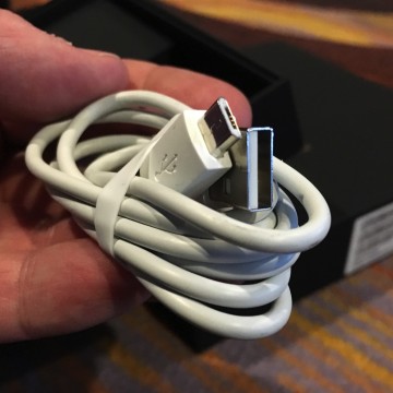 Unboxing di Huawei Mate 8