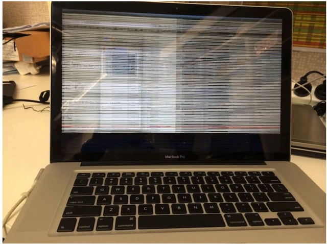 MacBook Pro con problemi video 2 640