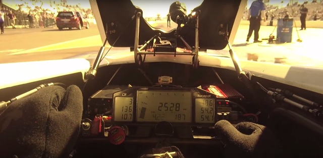 Brivido da zero a 500 km orari in 4 secondi, video dalla cam sul casco 500 km orari 640 1