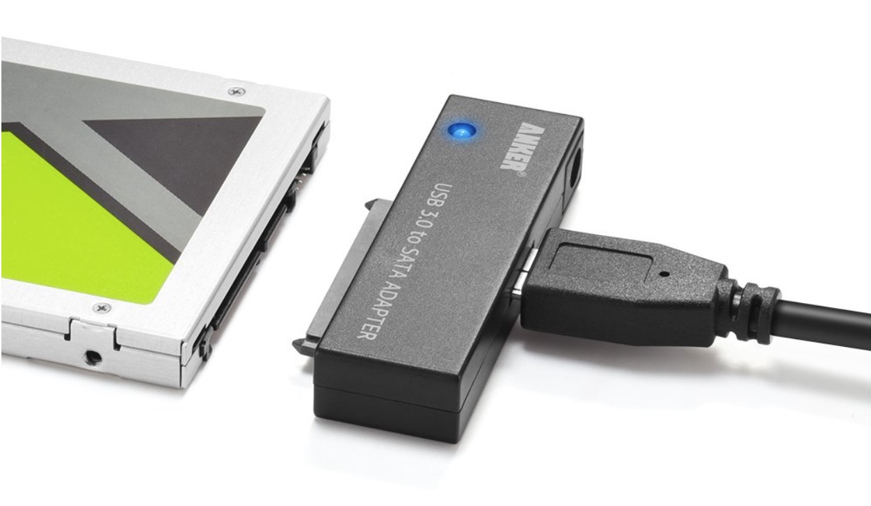 Adattatore esterno USB a SATA per HDD e unità SSD 3