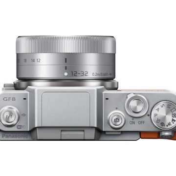 panasonic lumix GF8