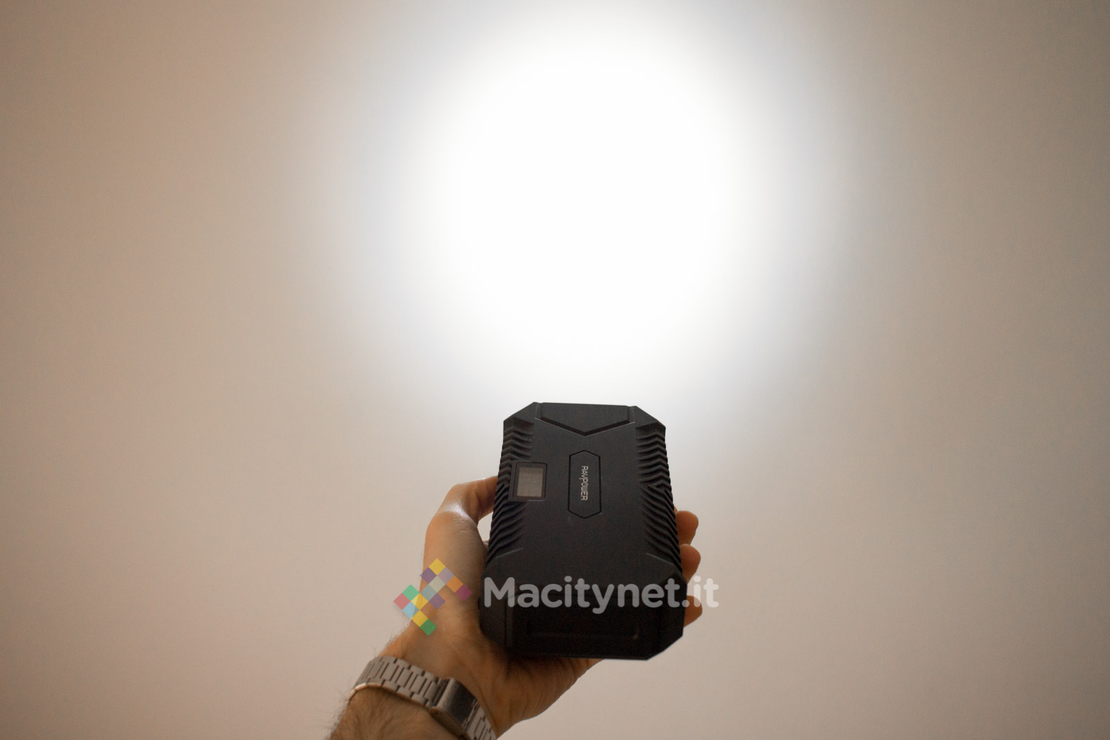 Recensione RavPower RP-PB048