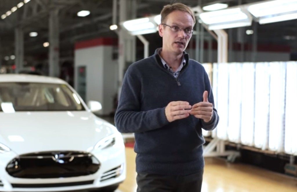 ex ingegnere tesla chirs porritt