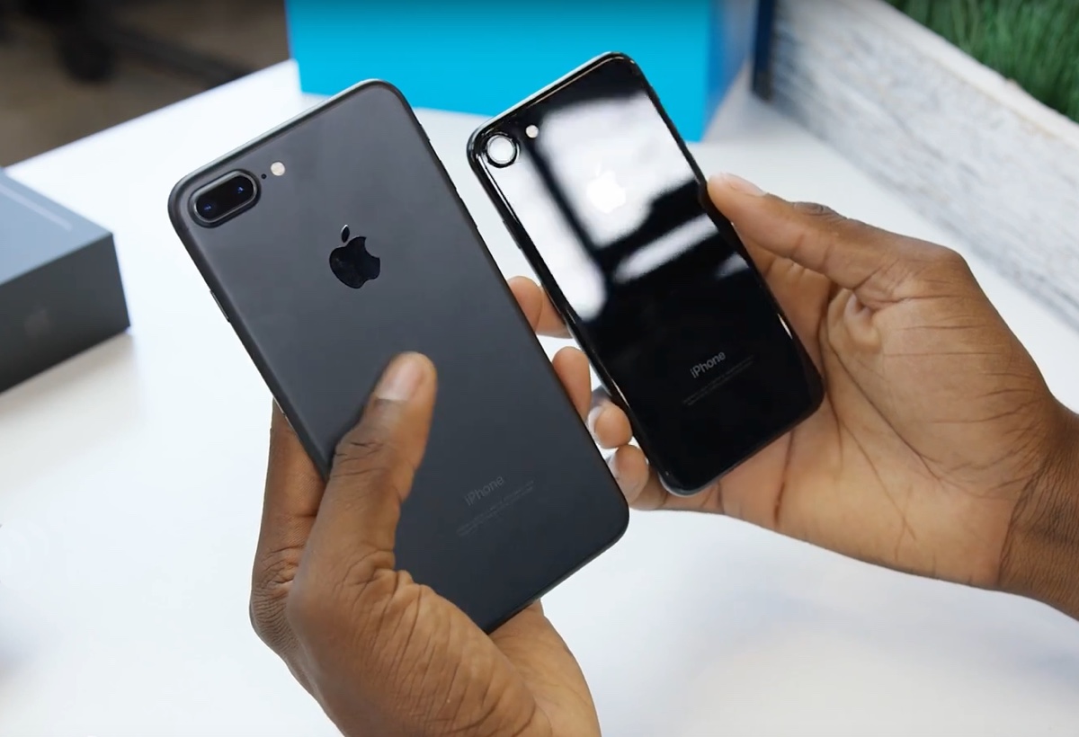 iPhone 7 unboxing 1 doppia