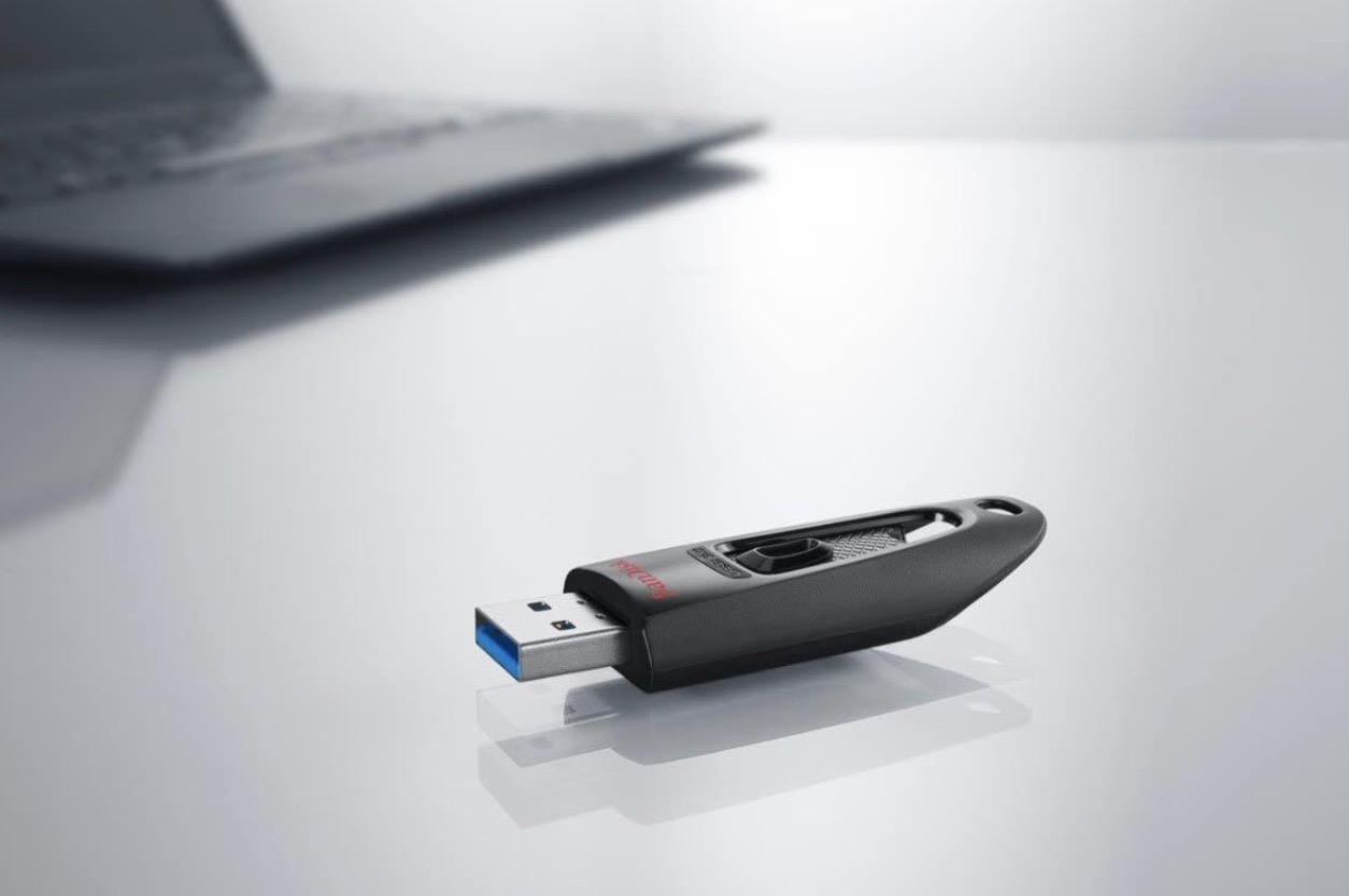 Offerta Flash: chiavetta Ultra Fit SanDisk da 128 GB a solo 36,99€ Offerta Flash: chiavetta Ultra Fit SanDisk da 128 GB a solo 36,99€