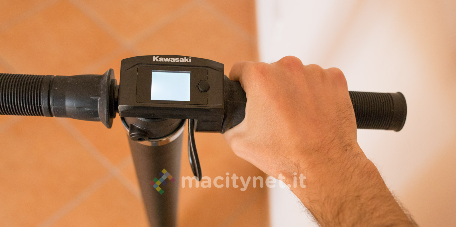 recensione monopattino elettrico