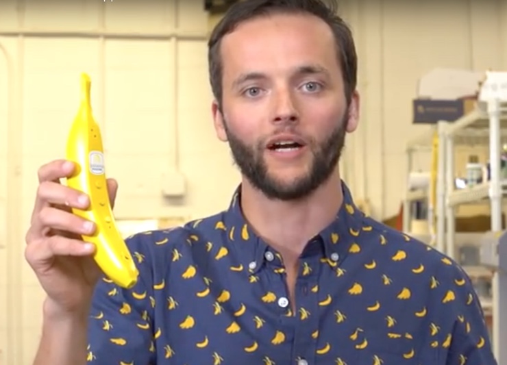 banana phone 740 1