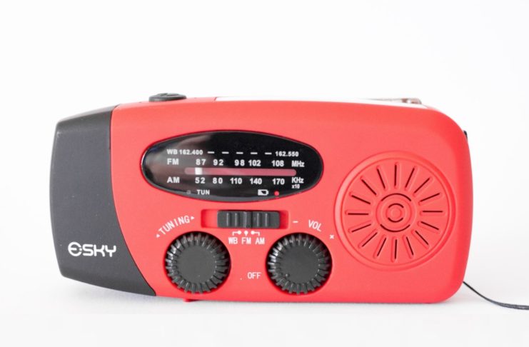 Esky ES-CR01, il gadget tutto-in-uno dell’estate