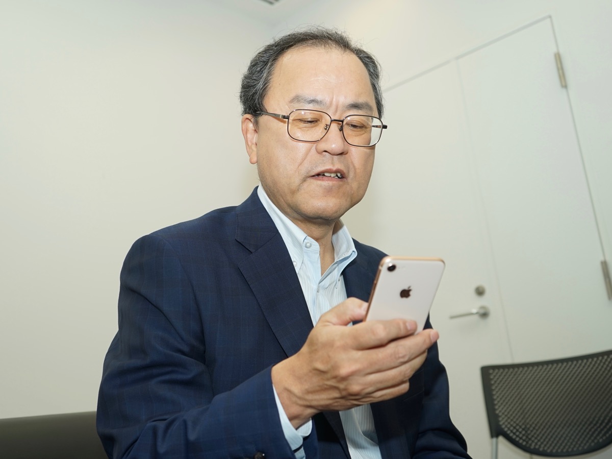 EVS iphone 8 presidente Kddi engadget