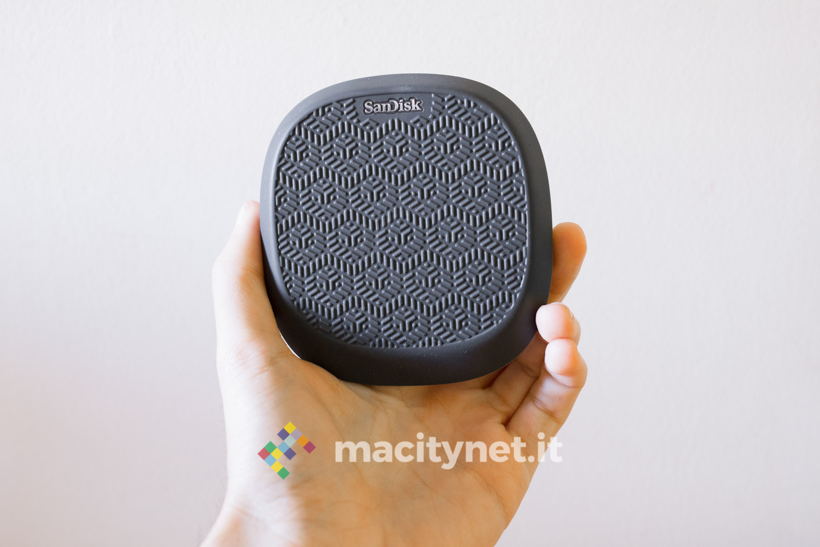 Recensione Sandisk iXpand Base