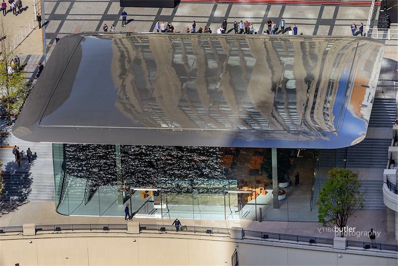 apple store Chicago barry Butler