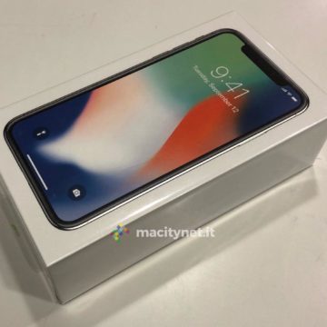 Unboxing iPhone X macity 1