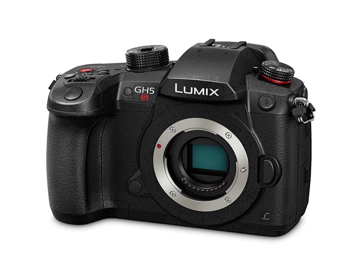Panasonic GH5S