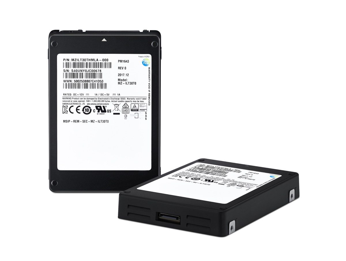 SSD 30 TB
