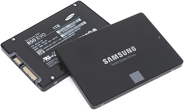 Un SSD Samsung da 2,5" con interfaccia SATA può essere usato anche sul Mac