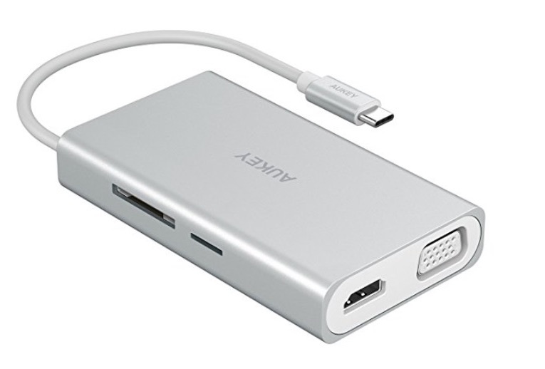 recensione huawei P20 Pro - aukey hub