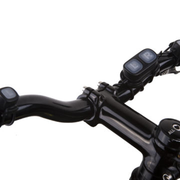 Il casco da bici Lumos si controlla con iPhone e Apple Watch