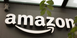 Abusano delle garanzie di  Amazon, arrestati