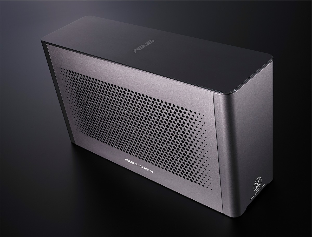 Asus XG Station Pro mette una scheda video esterna su Mac e PC