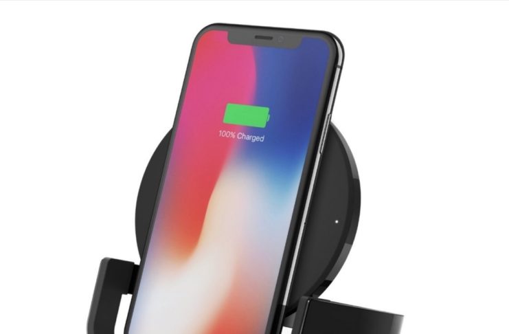 Belkin Boost Up, il pad di ricarica wireless ora con funzione stand