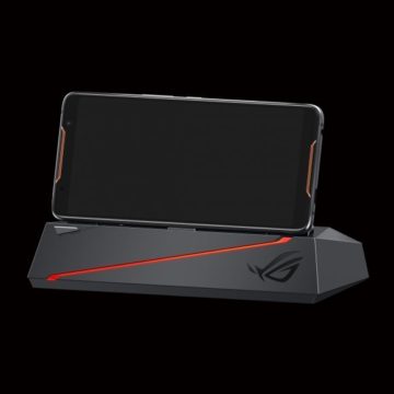 Asus ROG, il primo smartphone gaming con raffreddamento a camera di vapore 3D