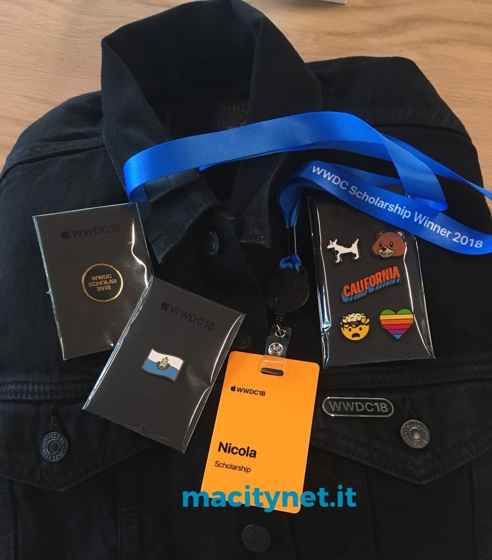 WWDC 2018, agli sviluppatori giacche di jeans e spillette Animoji WWDC 2018, agli sviluppatori giacche di jeans e spillette Animoji