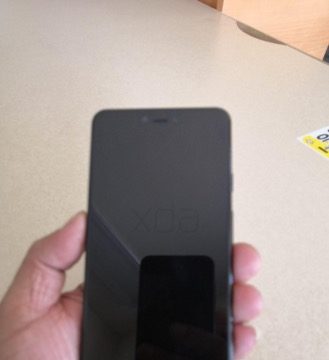 Anche Google Pixel 3imiterebbe iPhone X con notch frontale