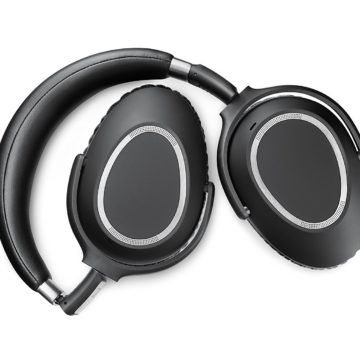Sennheiser PXC 550, la cuffia per viaggiare con cancellazione del rumore e 30 ore di autonomia