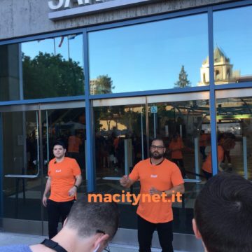 WWDC 2018, il saluto di Tim Cook, ingresso tramite Face ID e Touch ID