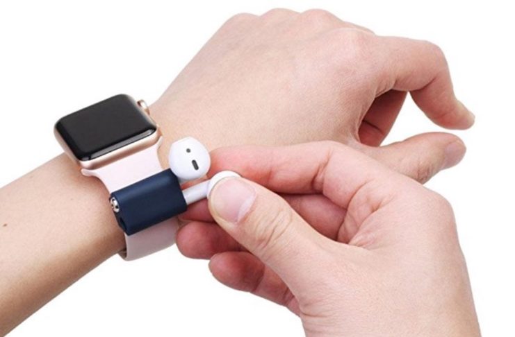 AirPods sempre al polso con la clip per i cinturini di Apple Watch