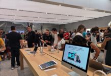 Come sono nati gli Apple Store: Steve Jobs, Ron Johnson e il Genius Bar Apple Piazza Liberty: lo store