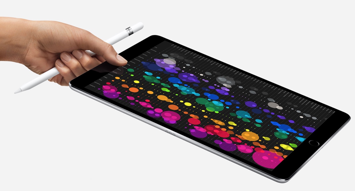 Negli schemi di iPad Pro 2018 appare un connettore misterioso