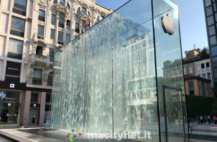 Inaugurazione Apple Piazza Liberty vista da Macitynet