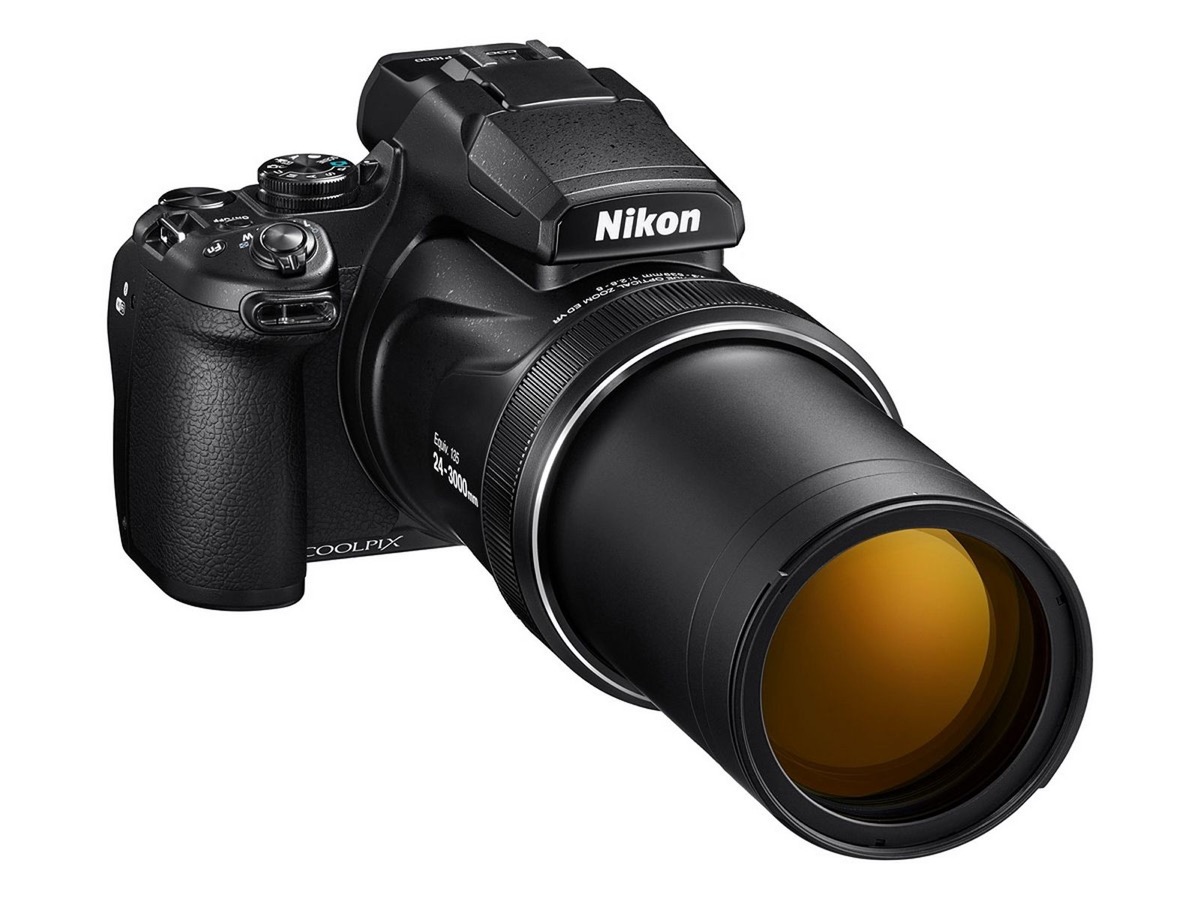 Nikon Coolpix P1000, arriva la super-zoom 250x