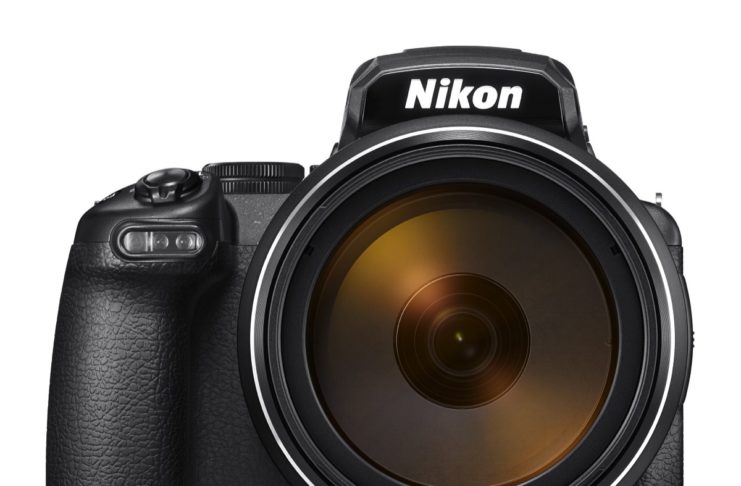 Nikon Coolpix P1000, arriva la super-zoom 250x