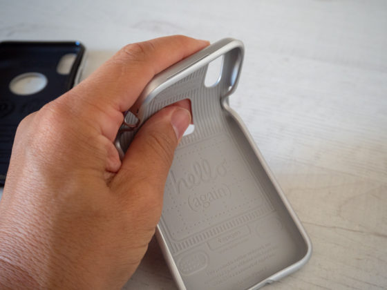 Recensione Spigen Classic One e Spigen Classic C1, custodie &#8220;nostalgia&#8221; per iPhone X