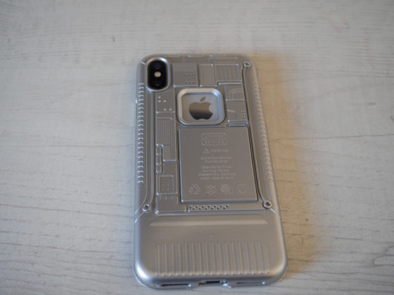Recensione Spigen Classic One e Spigen Classic C1, custodie &#8220;nostalgia&#8221; per iPhone X
