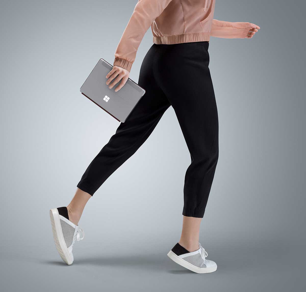 Microsoft Surface Go, il concorrente di iPad parte da 399 dollari Microsoft Surface Go