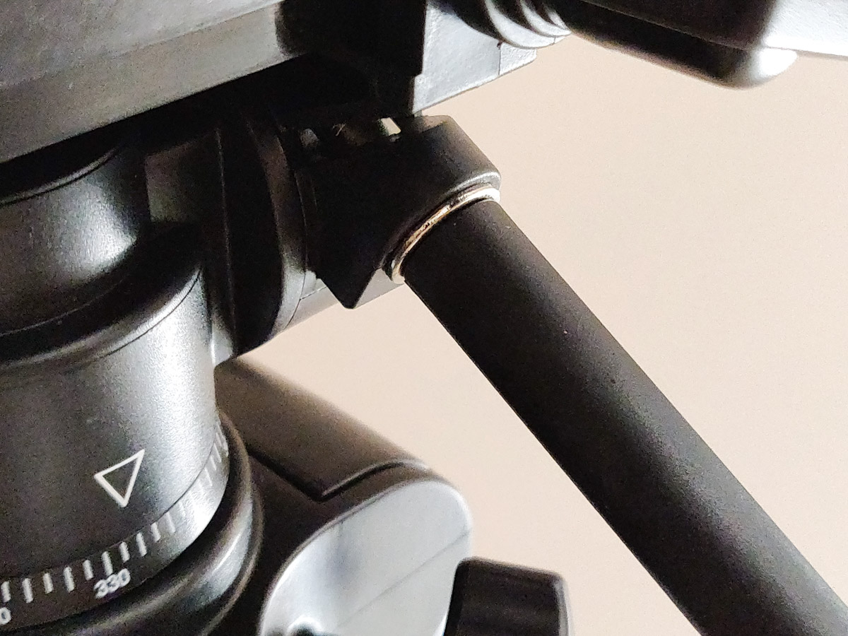 Recensione cavalletto video Andoer, riprese fluide con reflex e smartphone