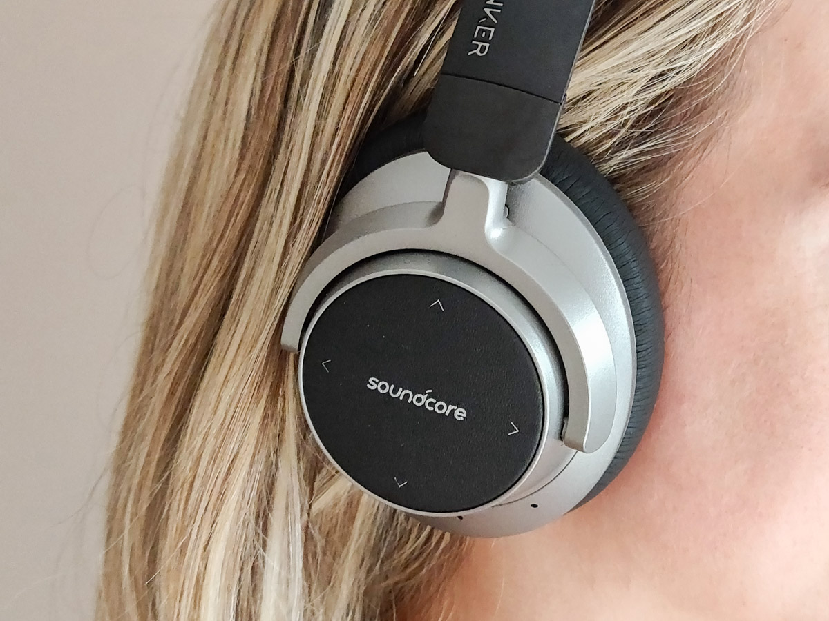 Recensione Anker Soundcore Space NC, le cuffie touch per isolarsi dal mondo