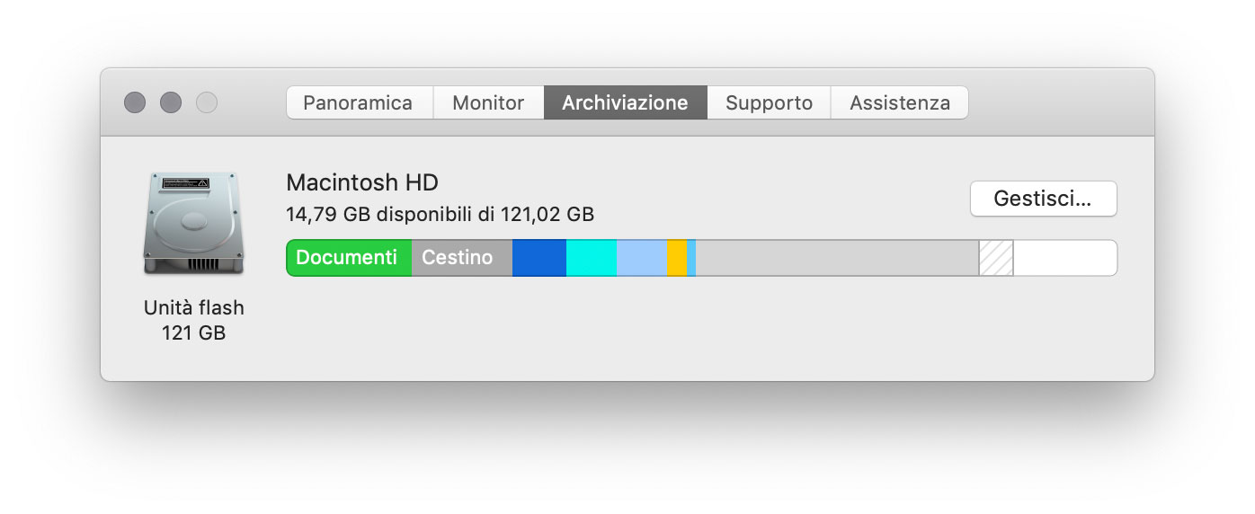 Selezionando dal menu Mela la voce Informazioni su questo Mac è facendo click su "Arechivio" o "Archiviazione" è possibile visualizzare lo spazio di archiviazione in uso sul Mac e lo spazio libero disponibile.