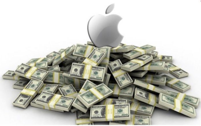 Apple sfonda un altro record, le azioni AAPL superano quota 200 dollari